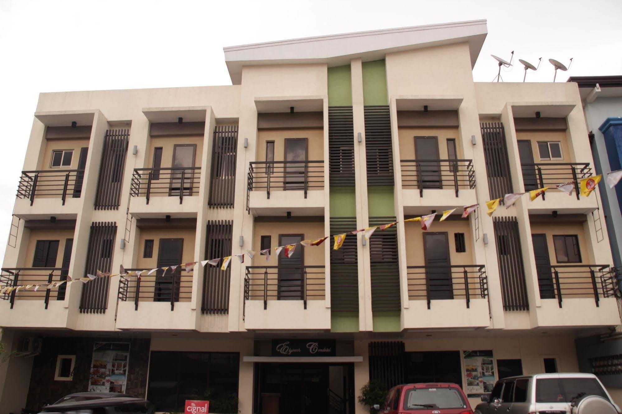Elyseah Condotel Angeles Exterior photo