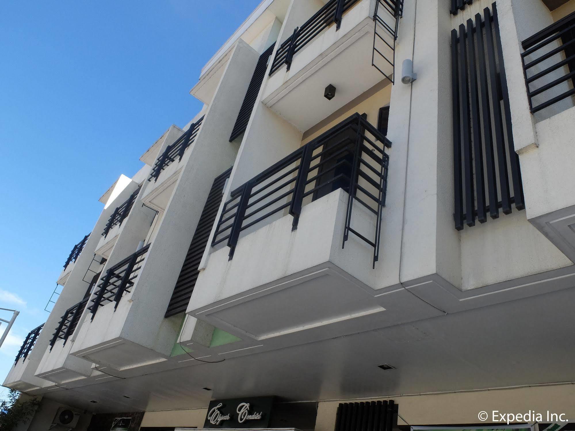 Elyseah Condotel Angeles Exterior photo